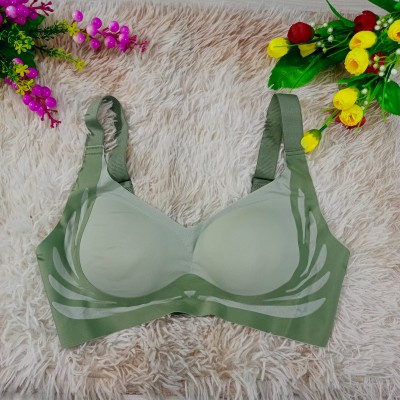 Imported Premium soft stretch comfortable push-up sports bra - Image 2